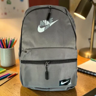 کوله پشتی روزمره و ورزشی طرح نایکی Nike مدل هریتج (رنگ طوسی)